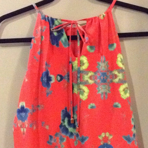 Sleeveless dress - Picture 3 of 3